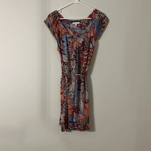 Super cute fall casual dress.